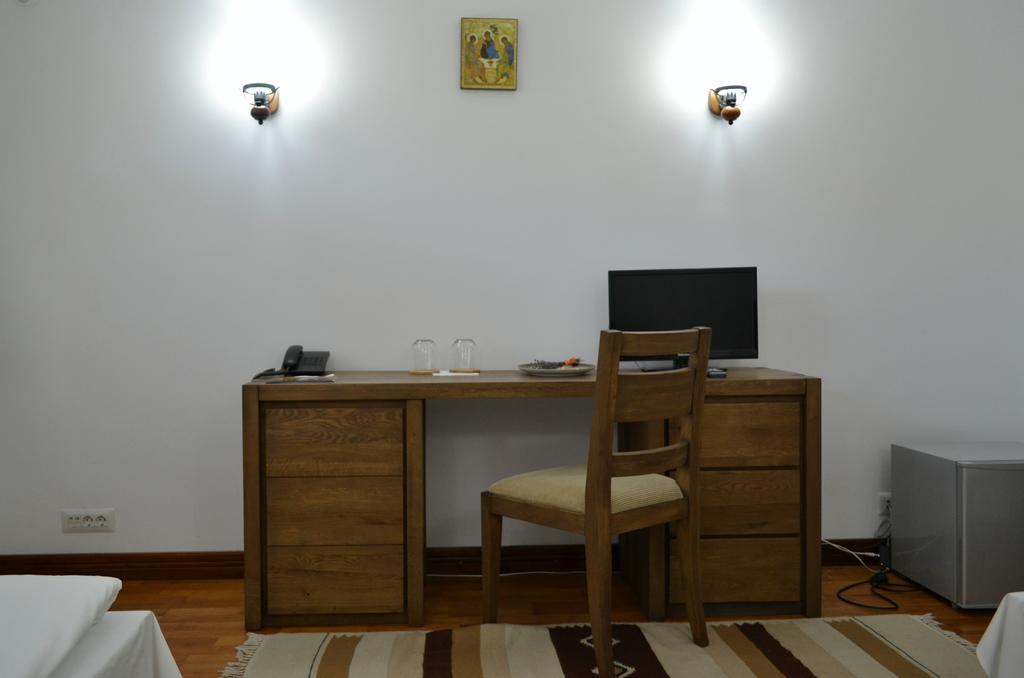 Casa De Oaspeti Sfantul Nicolae ياش المظهر الخارجي الصورة